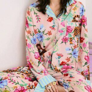 NEW 2026 Loungewear Tiger Floral Print Lounge Pajama Set  Small-Medium